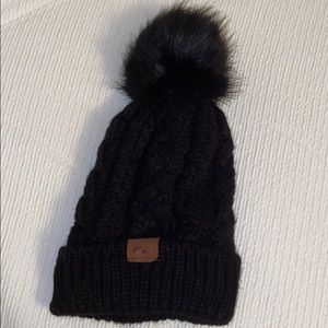 Cloie Women’s Black Beanie W/ Black Pom Pom